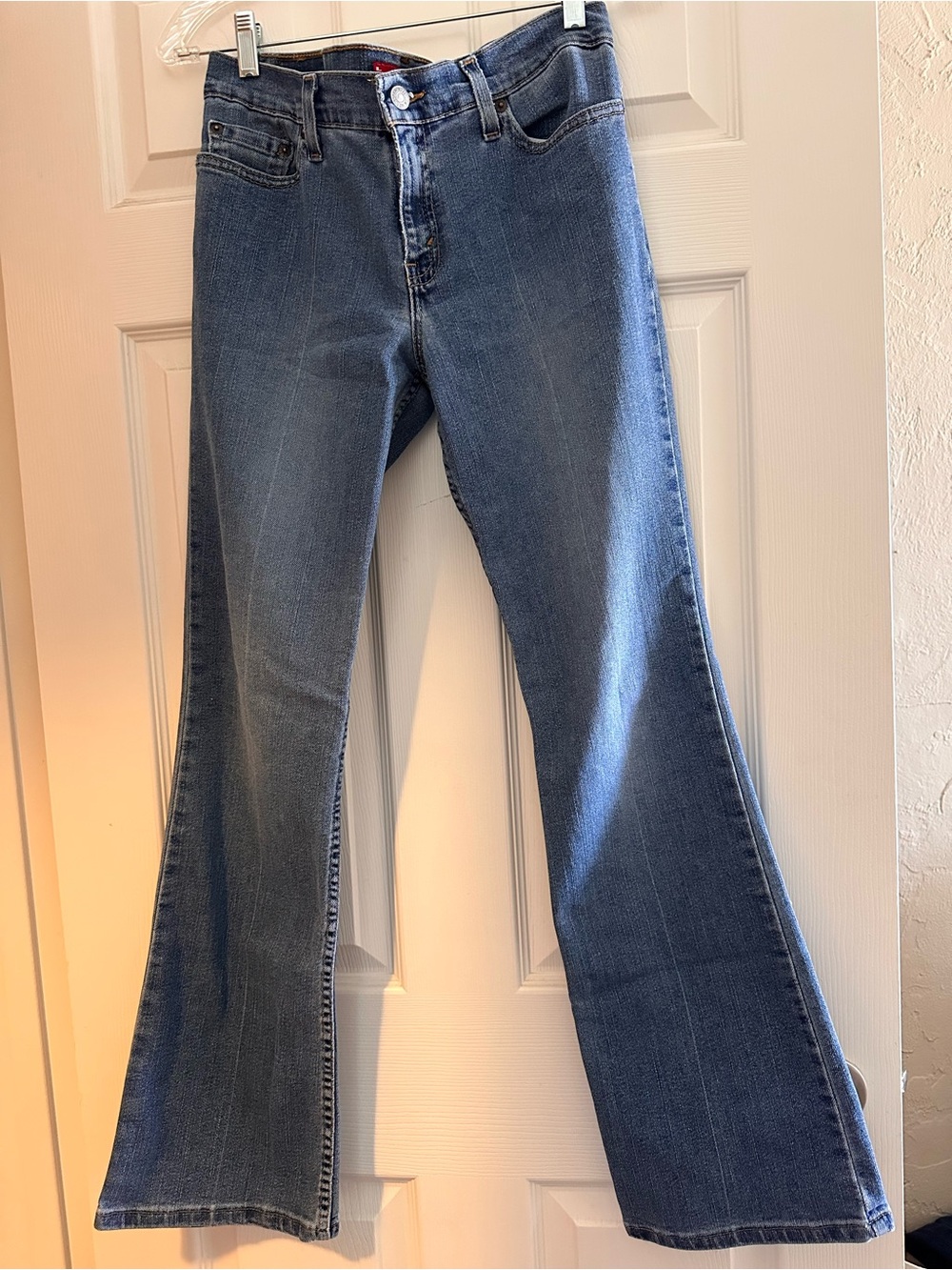 Vintage Levi's Low Waisted Y2K 9M